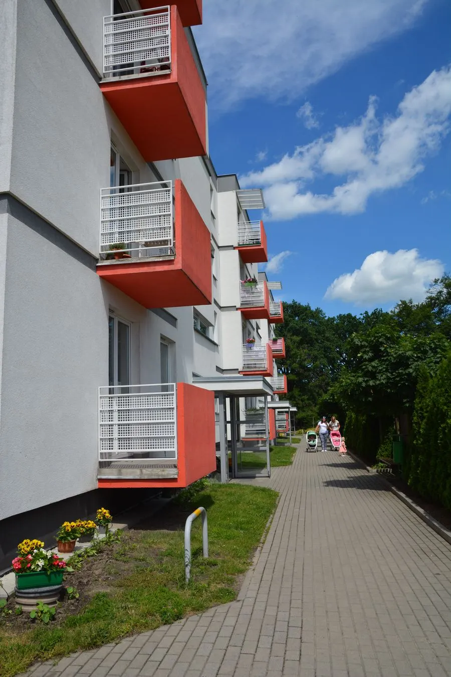 Milicz, Mickiewicza 24-26