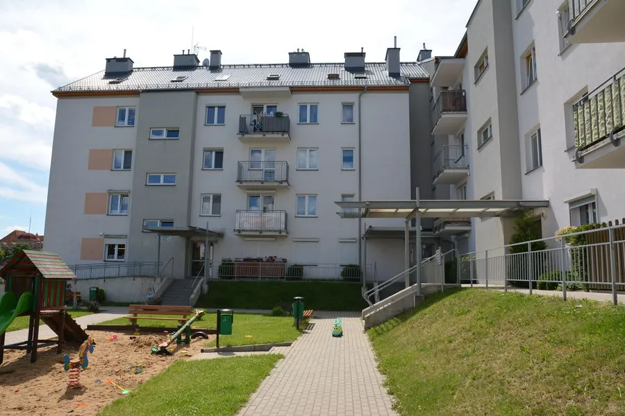 Milicz, Mickiewicza 27-30