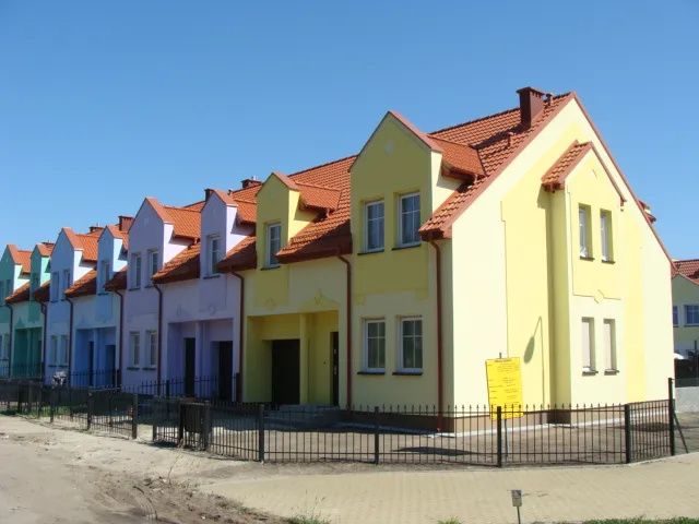 Rawicz, Żwirowa 7-7e